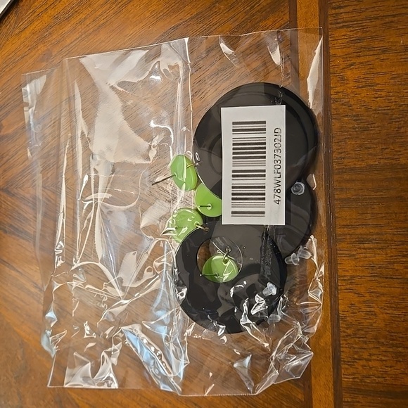 Round Polka Dot Geometric Acrylic Earrings - Picture 5 of 5